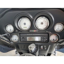2011 HARLEY-DAVIDSON FL