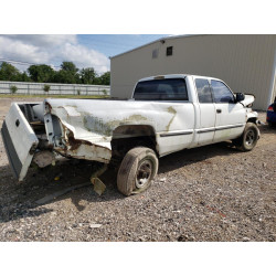 1998 DODGE All Models 1B7KC2362WJ194755 58555563