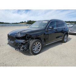 2022 BMW X5 5UXCR6C09N9N07093 56908063