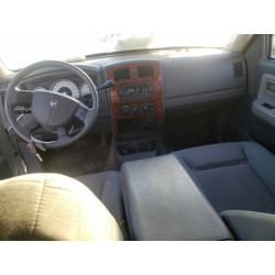 2005 DODGE DAKOTA