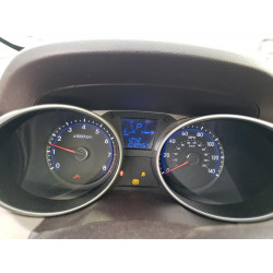 2011 HYUNDAI TUCSON