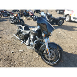 2016 HARLEY-DAVIDSON FL