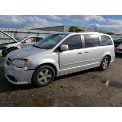 2011 DODGE CARAVAN