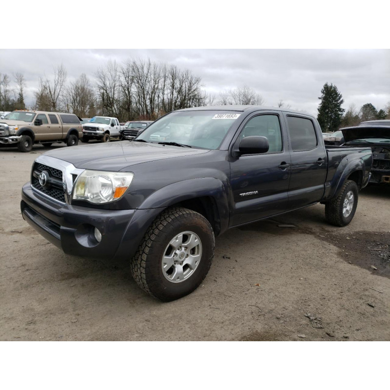 2011 TOYOTA TACOMA