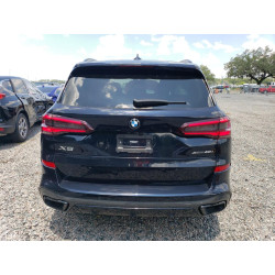 2022 BMW X5 5UXCR6C09N9L37379 57004113