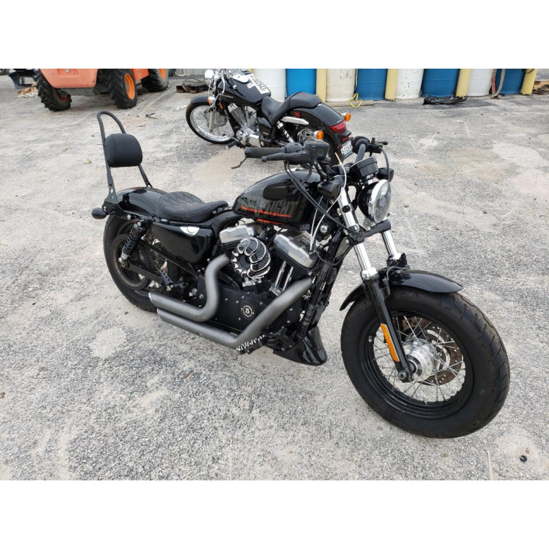 2012 HARLEY-DAVIDSON SPRTSTR120