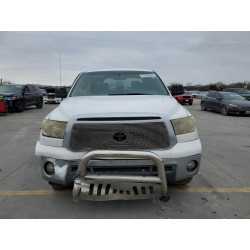 2011 TOYOTA TUNDRA