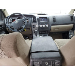 2011 TOYOTA TUNDRA