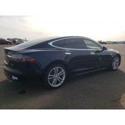 2014 TESLA MODEL S