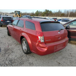 2005 DODGE MAGNUM
