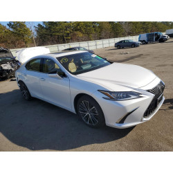 2022 LEXUS ES350