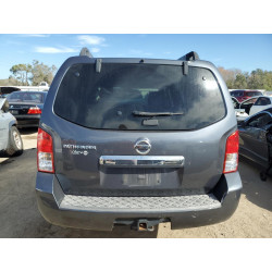 2011 NISSAN PATHFINDER