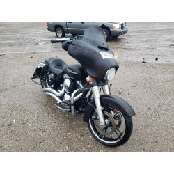 2015 HARLEY-DAVIDSON FL