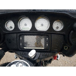 2015 HARLEY-DAVIDSON FL