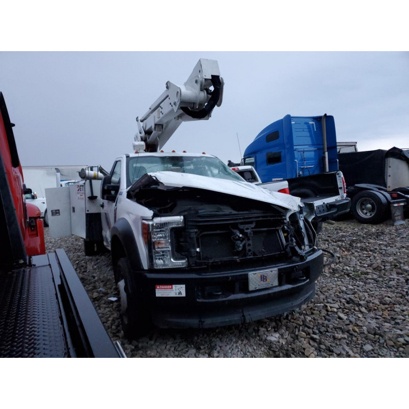 2019 FORD F550