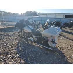 2022 HARLEY-DAVIDSON FL