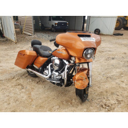 2015 HARLEY-DAVIDSON FL