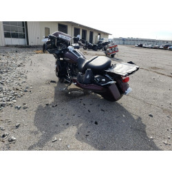 2018 HARLEY-DAVIDSON FL