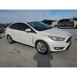 2015 FORD FOCUS