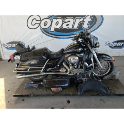 2012 HARLEY-DAVIDSON FL