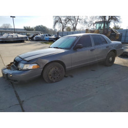 2011 FORD CROWN VIC