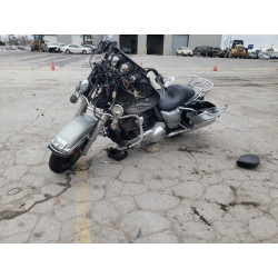 2011 HARLEY-DAVIDSON FL
