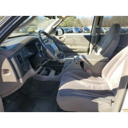 2004 DODGE DAKOTA