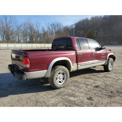 2002 DODGE DAKOTA