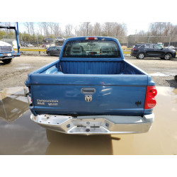 2005 DODGE DAKOTA
