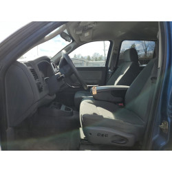 2005 DODGE DAKOTA