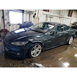 2014 TESLA MODEL S