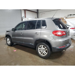 2011 VOLKSWAGEN TIGUAN