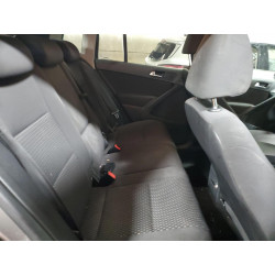 2011 VOLKSWAGEN TIGUAN